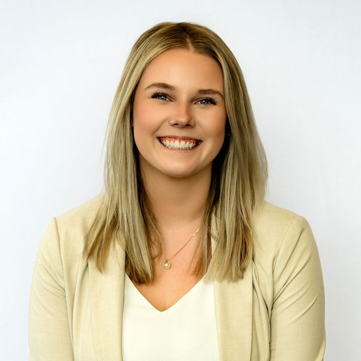 Tacoma Legal Assistant Katie Hedger | Darrell Cochran Personal